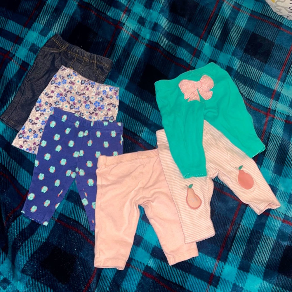 Pair of 6 NewBorn Pants